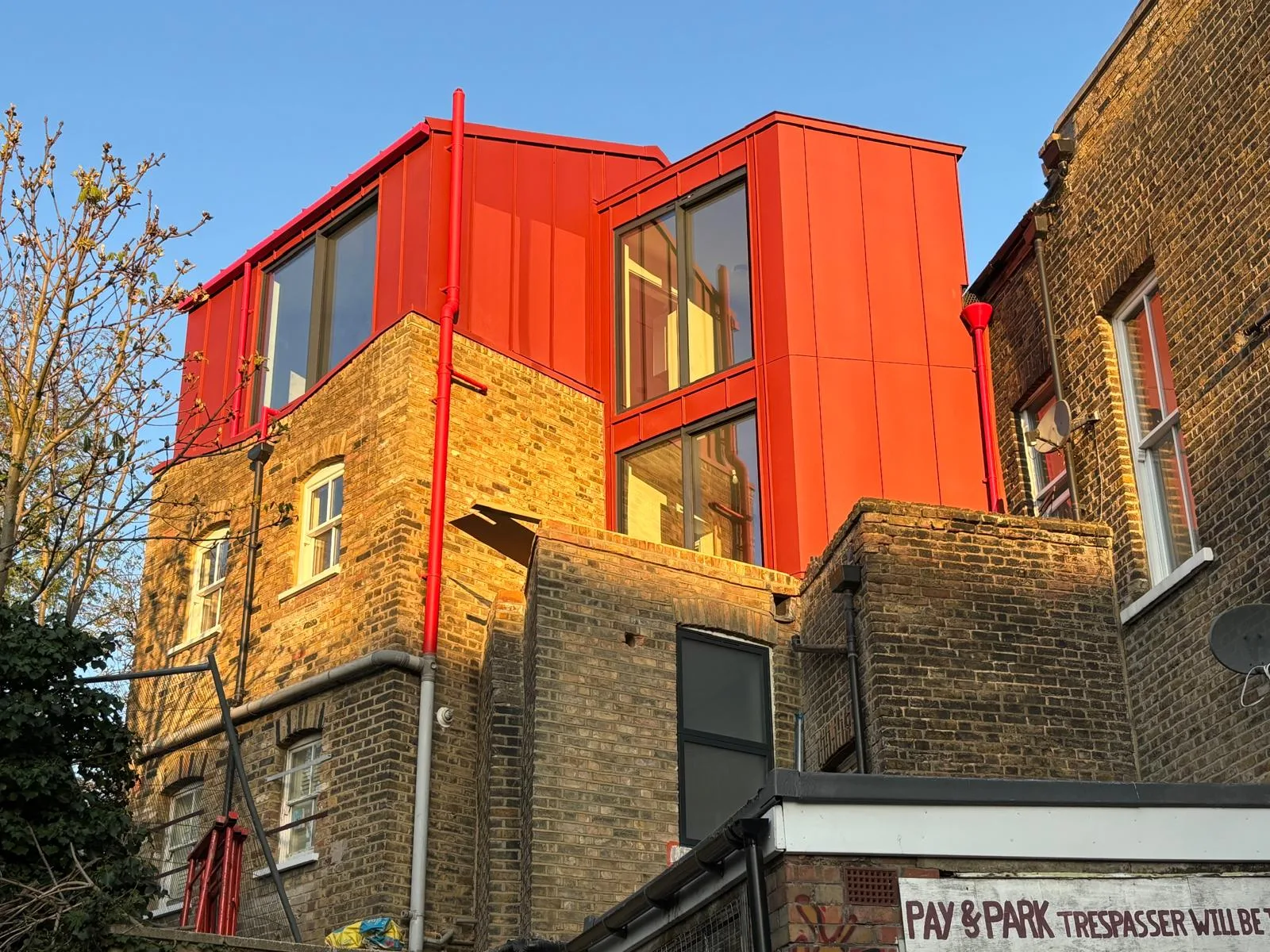 ResComm project exterior